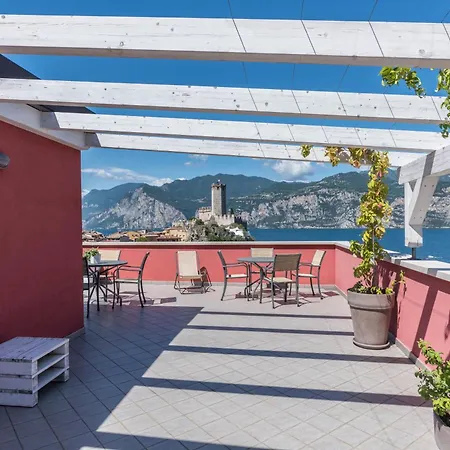Apartament La Pergola Monolocale Uno Malcesine
